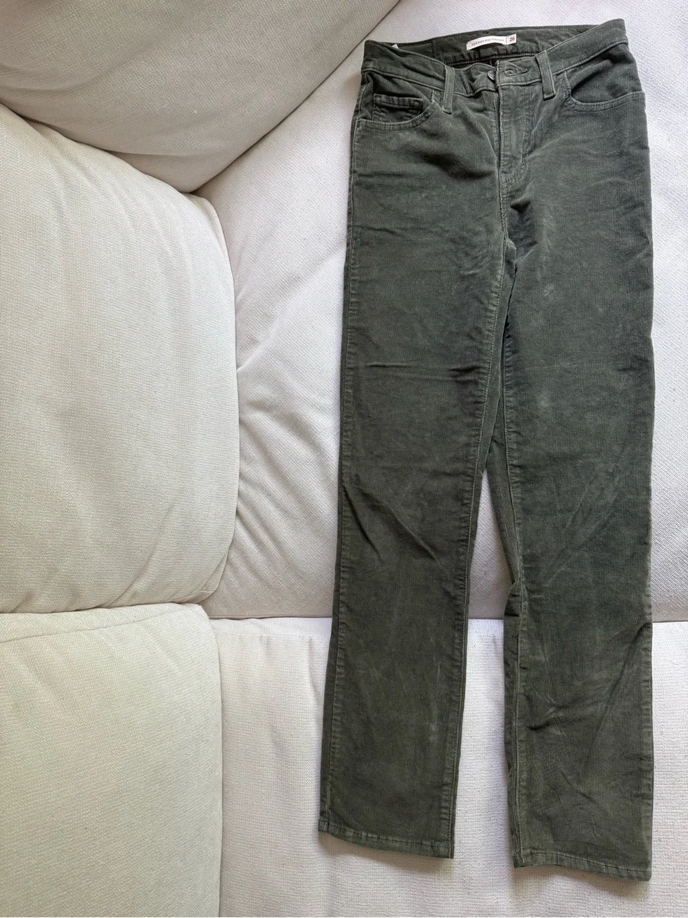Levi’s High-Rise Olive Green Women’s Jeans 724 High Rise Straight